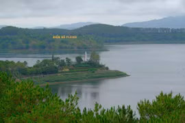 Important Phone Numbers for Tourists Visiting Quy Nhon and Pleiku During the September 2nd Holiday