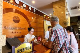 Accommodation providers in Quy Nhon rush to spruce up premises in preparation for National Day holiday on September 2