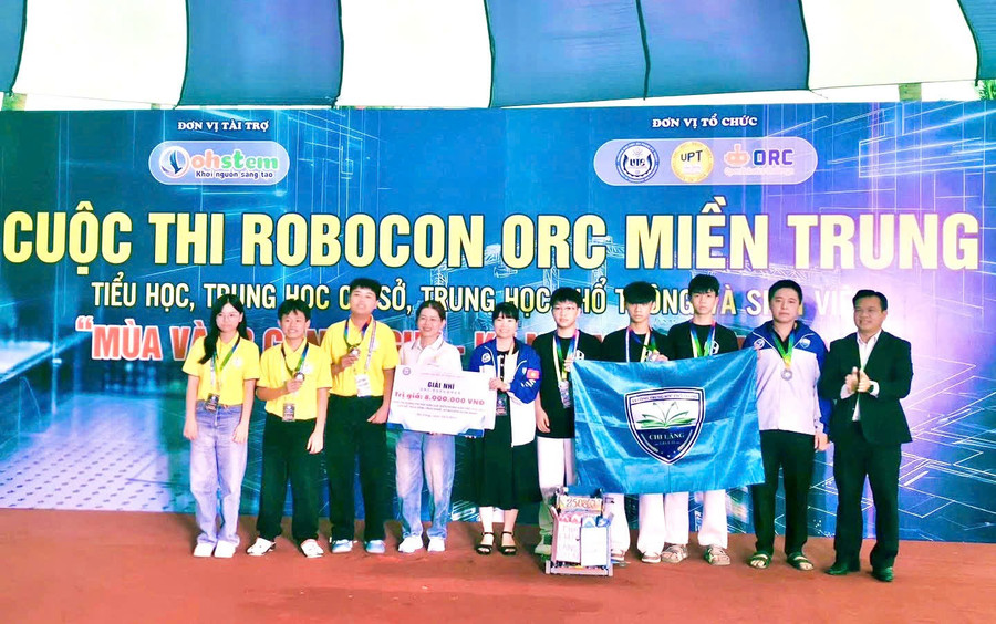 doi-cl-warheilos-cua-truong-thpt-chi-lang-gia-lai-nhan-giai-nhi-bang-orc-explore-tai-cuoc-thi-robocon-orc-khu-vuc-mien-trung-nam-2026.jpg