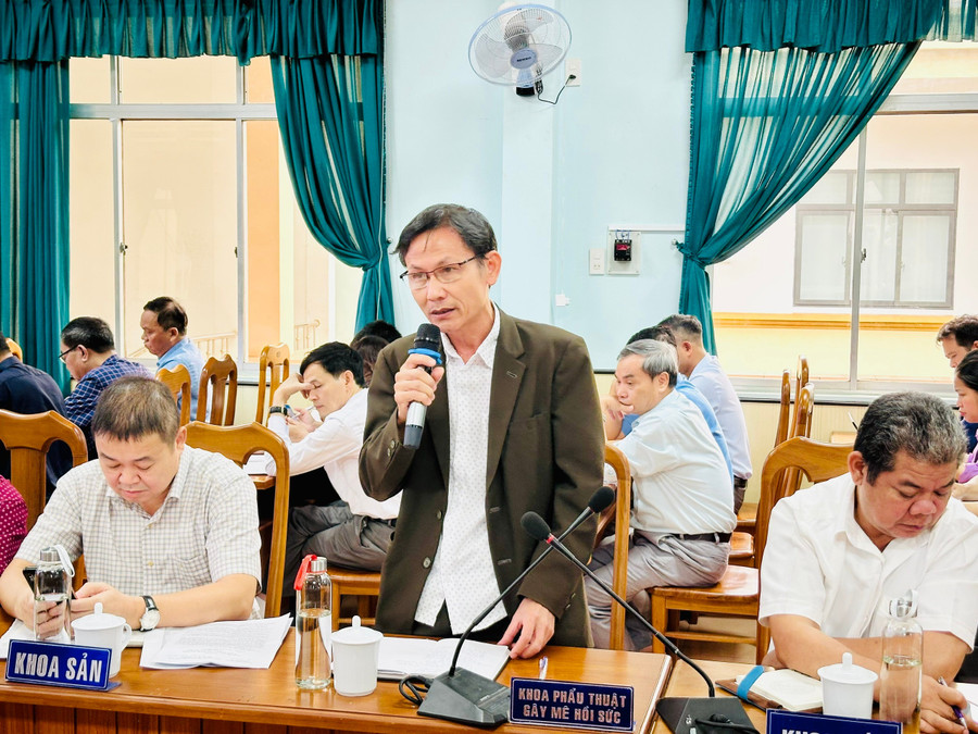 The conference recorded numerous opinions and recommendations from representatives of healthcare units, contributing to the improvement of healthcare in the province. Photo: Nhu Nguyen z6956908903624-9bb42a93dcacfb7e531e78431877ef84.jpg