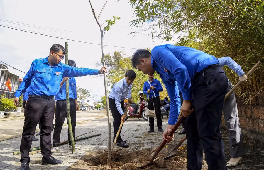 tet-trong-cay-thang-thanh-nien-2026-2-17722660627711206960913.jpg