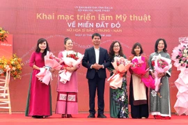 Vietnam’s “To the red land” exhibition showcases female artists from across the country