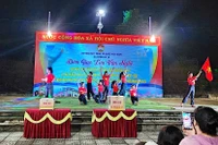 Kông Bơ La Commune Hosts Cultural Exchange Program and Launches Fundraising Campaign for Storm-Affected Residents and the Fund for the Poor