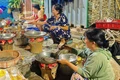 Women of Nhon Chau Island spend sleepless nights cooking for flood victims