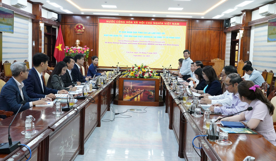 Overview of the meeting. Photo: N.H 1.jpg