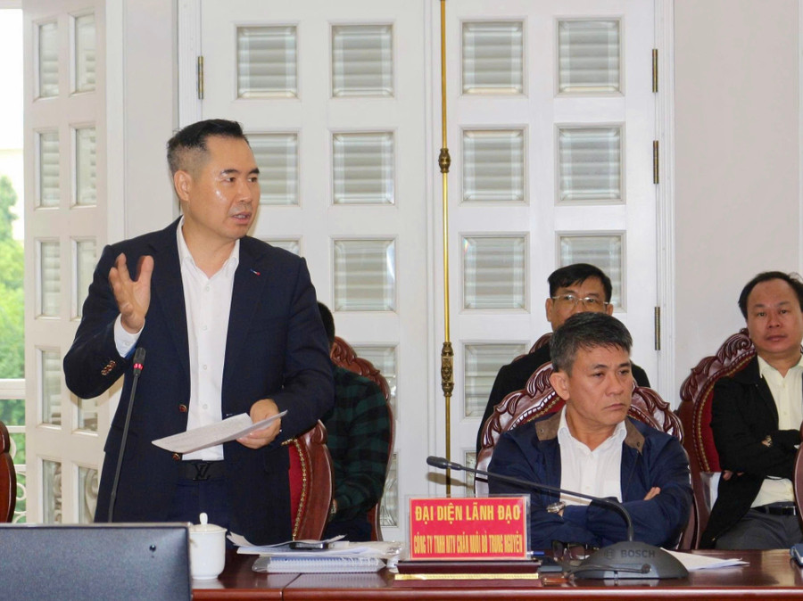 A representative of BOSSCO Group Joint Stock Company outlines challenges in project implementation. Photo: Vũ Thảo dai-dien-cong-ty-co-phan-tap-doan-bossco.jpg
