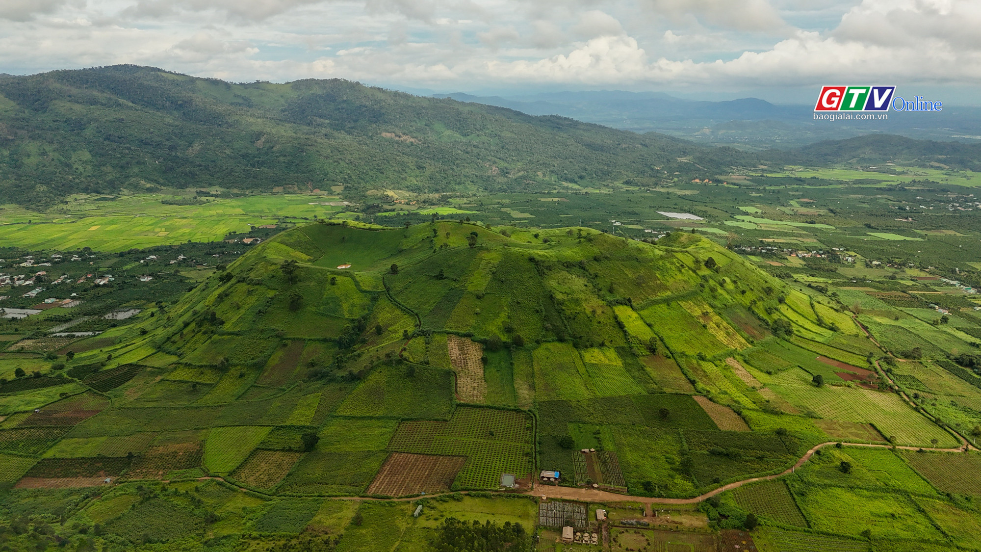 Chư Đang Ya – Among the World’s Top 10 Most Beautiful Volcanoes dji-20251005160801-0014-d.jpg