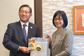 Gia Lai’s Vice Chairwoman meets Japan-Vietnam Friendship Association leader in Osaka