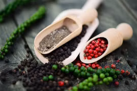 Vietnam coffee prices edge higher, pepper retreats on August 31