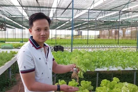 Nguyen Nam Phong is honored to be one of 63 outstanding farmers awarded the title of "Excellent Vietnamese Farmer" in 2025.