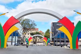 Diên Hồng Ward to Auction Leases for 73 Food Street and Night Market Stalls