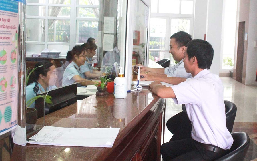 Accelerating administrative procedure reforms facilitates businesses in completing customs procedures. Photo: T.Sỹ Việc đẩy mạnh cải cách thủ tục hành chính tạo thuận lợi cho doanh nghiệp thực hiện các thủ tục hải quan. Ảnh: T.Sỹ