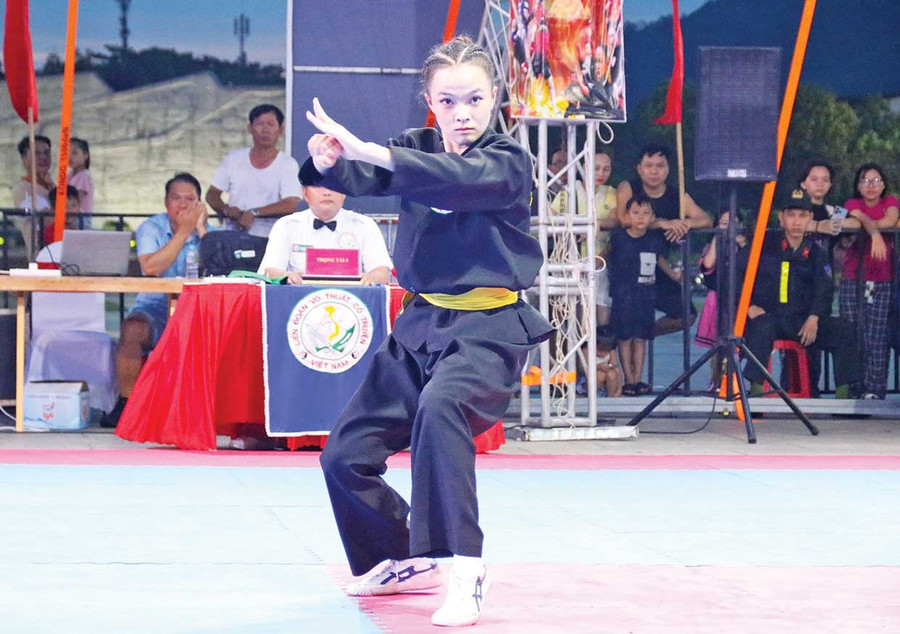 Vận động viên Trung tâm Võ thuật cổ truyền Bình Định tham gia đoạt thành tích cao tại Giải vô địch võ cổ truyền quốc gia lần thứ 34 - năm 2025. Ảnh: H.Thu