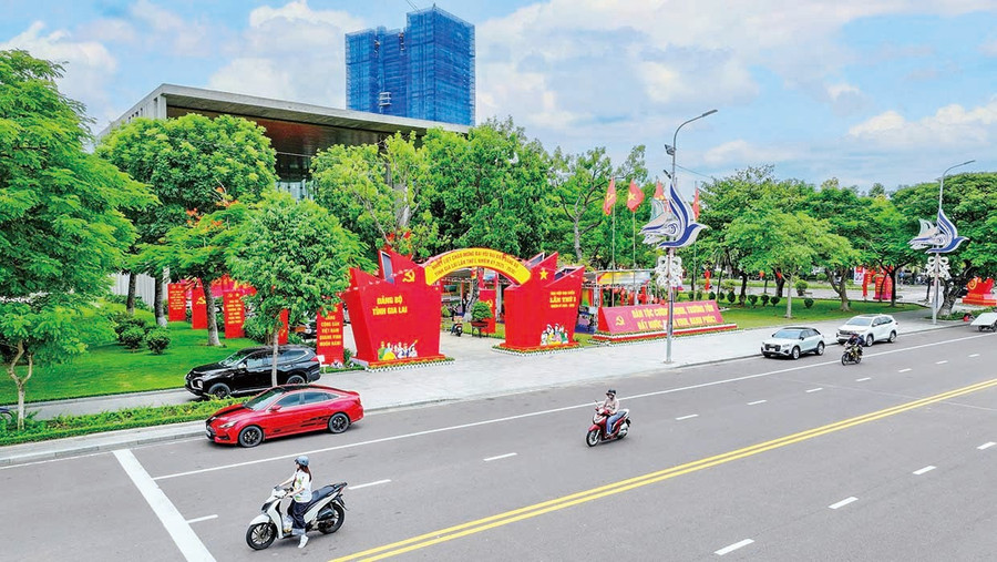 The 1st Gia Lai Provincial Party Congress, 2025-2030 term, takes place from October 2-4 at the Provincial Convention Center. Photo: Nguyễn Dũng The 1st Gia Lai Provincial Party Congress, 2025-2030 term, takes place from October 2-4 at the Provincial Convention Center.