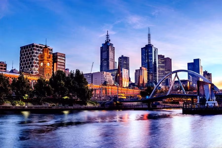 The Yarra River flows through Melbourne