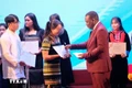 Vallet scholarships awarded to 155 standout students in central Vietnam