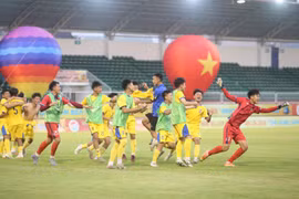 Hanoi U14 and Song Lam Nghe An U14 advance to the final of the Gia Lai U14 International Football Festival 2026.