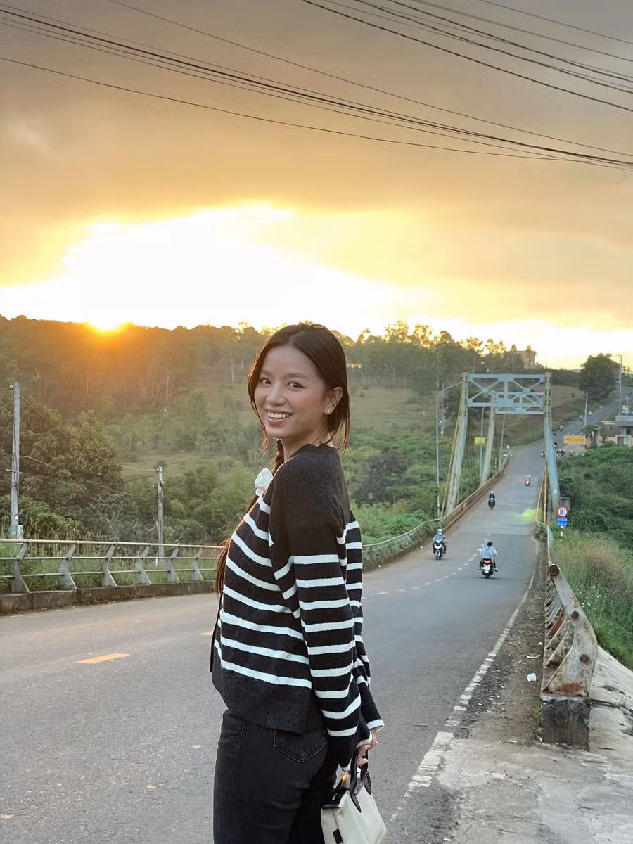 Hạ Anh at her hometown. Photo: Provided by the artist