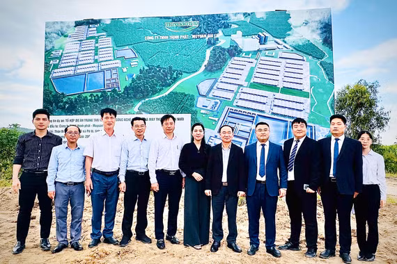 Thai Dai Ngoc, Secretary of the Provincial Party Committee, visits Muyuan Complex construction site on groundbreaking day