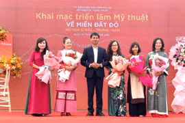 Vietnam’s “To the red land” exhibition showcases female artists from across the country