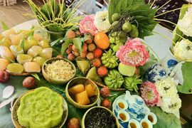 Distinct Regional Flavors on the Tết Đoan Ngọ Offering Table