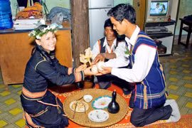 Reenactment of the Jrai “Wedding Ceremony” in Kép Village on April 24