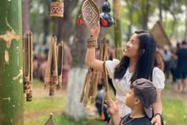 Gia Lai ethnic culture festival draws crowds but faces calls for deeper cultural engagement
